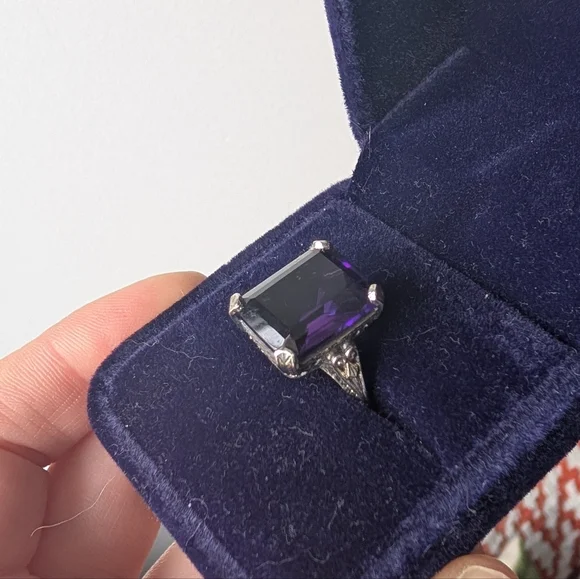 Vintage Sterling Silver Amethyst Ring Size 6 - Picture 5 of 5